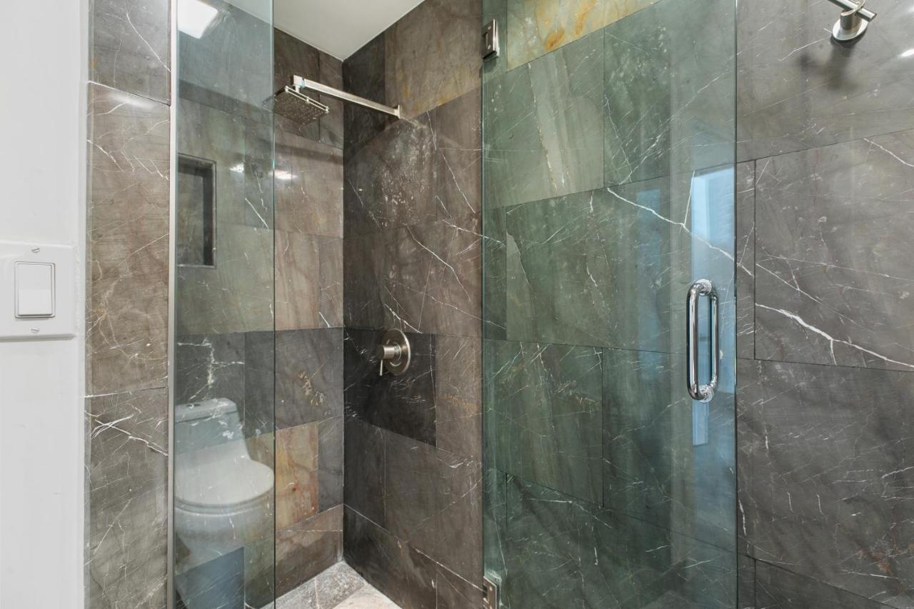 Upscale Modern Villa Private W Terrace In Bahia Mar Beachfront Resort, Heated Pool! South Padre Island Exterior foto